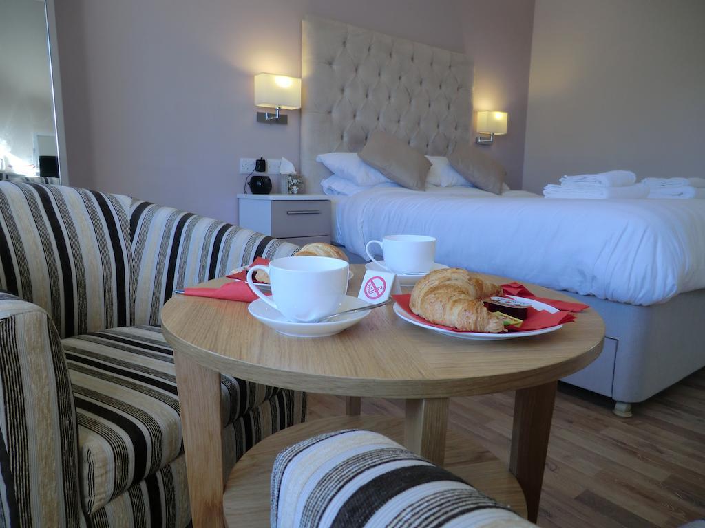Coombe Dale Accommodation Лулсгейт-Боттом Номер фото